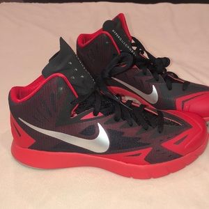 Nike lunar hyper-quickness sneakers, size 10.